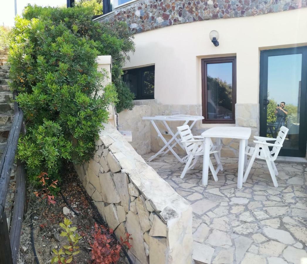 Il Moro Apartamento Geremèas Exterior foto
